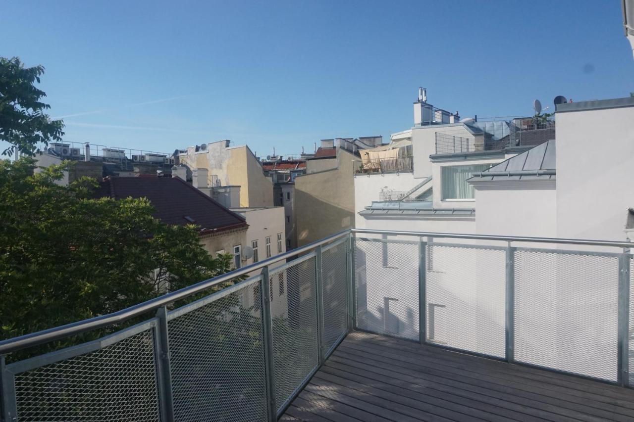 Augartenblick Penthaus 17 - Blick Zum Riesenrad Wina Bagian luar foto